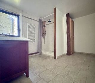  Maison � vendre 7 pi�ces 355 m�