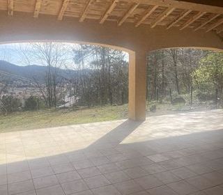  Maison � louer 7 pi�ces 147 m� Besseges