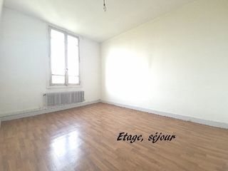  Immeuble � vendre 4 pi�ces 77 m�