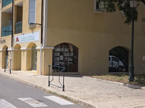 Local commercial 165000 83640 Plan d'aups sainte baume