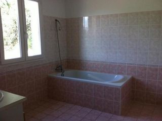  Maison � louer 5 pi�ces 165 m� La tour d'aigues