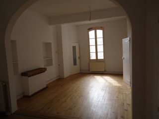  Immeuble � vendre 1 pi�ce 220 m�