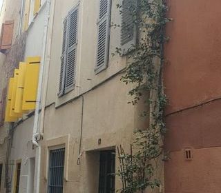  Immeuble � vendre 8 pi�ces 145 m�