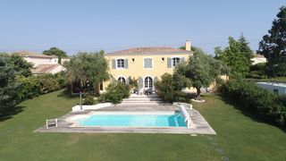  Maison � vendre 10 pi�ces 216 m�