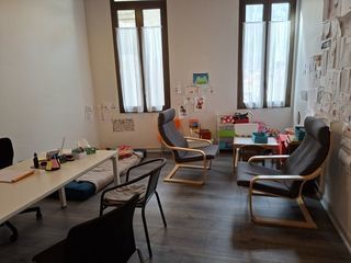  Immeuble � vendre 7 pi�ces 195 m�