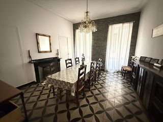  Maison � vendre 12 pi�ces 345 m�