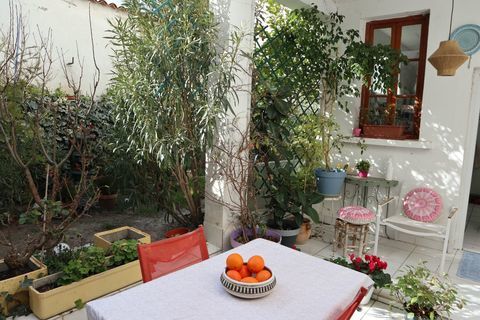   Maison Avec cour, terrasse et appartement Maison - 10 pi�ce(s) - 348 m�