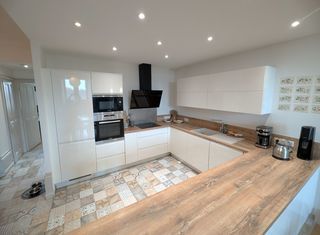  Appartement � vendre 4 pi�ces 106 m�