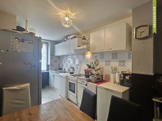  Immeuble � vendre 8 pi�ces 160 m�