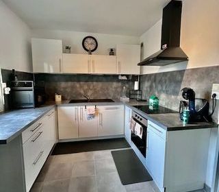  Appartement � louer 4 pi�ces 92 m�