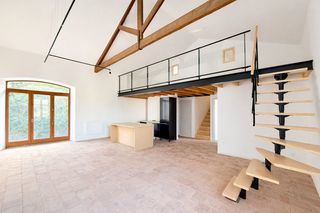  Appartement � louer 4 pi�ces 100 m�