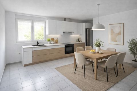   Maison Maison - 10 pi�ce(s) - 240 m�