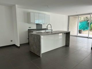  Maison � louer 4 pi�ces 135 m�