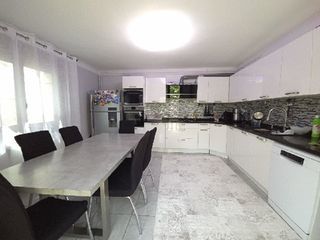  Maison � vendre 13 pi�ces 290 m�