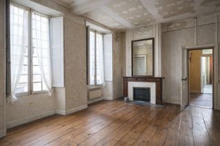  Appartement � vendre 4 pi�ces 143 m�