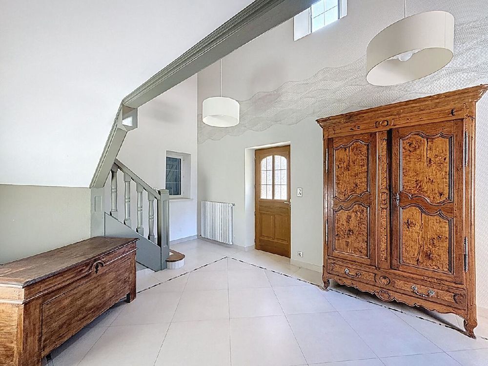 � vendre  Maison Cluny (71250)