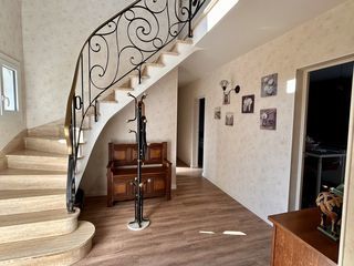  Maison � vendre 10 pi�ces 200 m�