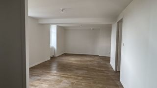  Appartement � louer 4 pi�ces 76 m�