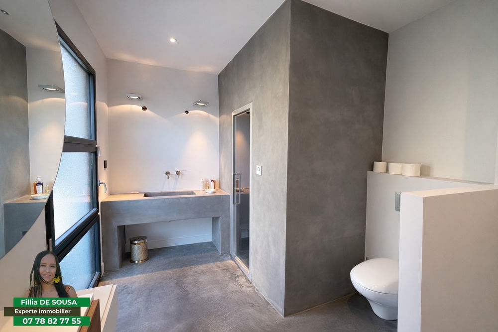 � vendre  Maison Saint-Bonnet-les-Oules (42330)