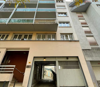  Parking / Garage � louer 12 m�