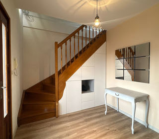  Appartement � louer 4 pi�ces 126 m�