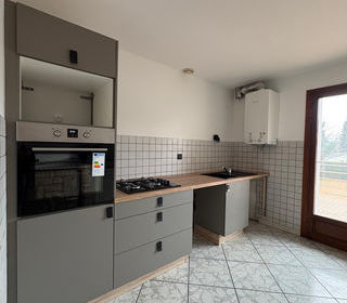  Appartement � louer 4 pi�ces 95 m�