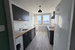  Appartement � vendre 4 pi�ces 90 m�