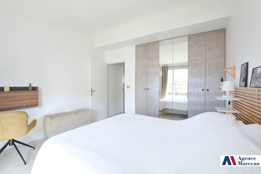 � vendre  Appartement Courbevoie (92400)