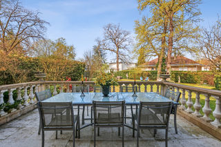  Maison � vendre 8 pi�ces 344 m�