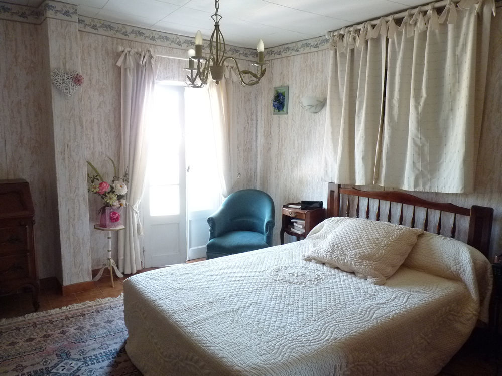 � vendre  Maison Eygali�res (13810)