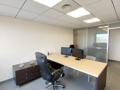 L'Axiome &agrave; N&icirc;mes : 110 m2 de bureaux r&eacute;cents enti&egrave;rement &eacute;quip&eacute;s 229000 30900 Nimes