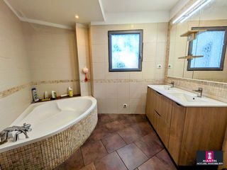  Maison � vendre 6 pi�ces 166 m�