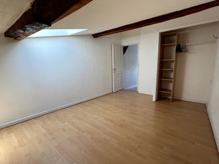  Appartement � louer 2 pi�ces 56 m�