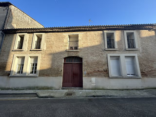  Immeuble � vendre 288 m�