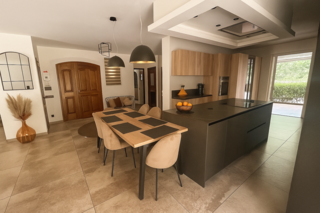  Maison � vendre 10 pi�ces 320 m�