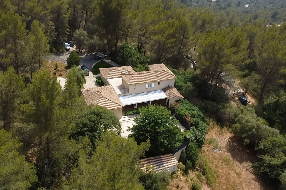 � vendre  Maison Solli�s-Toucas (83210)