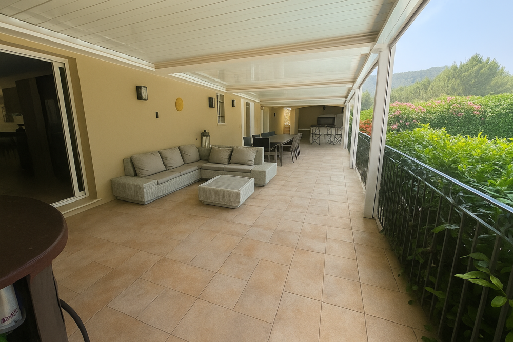 � vendre  Maison Solli�s-Toucas (83210)