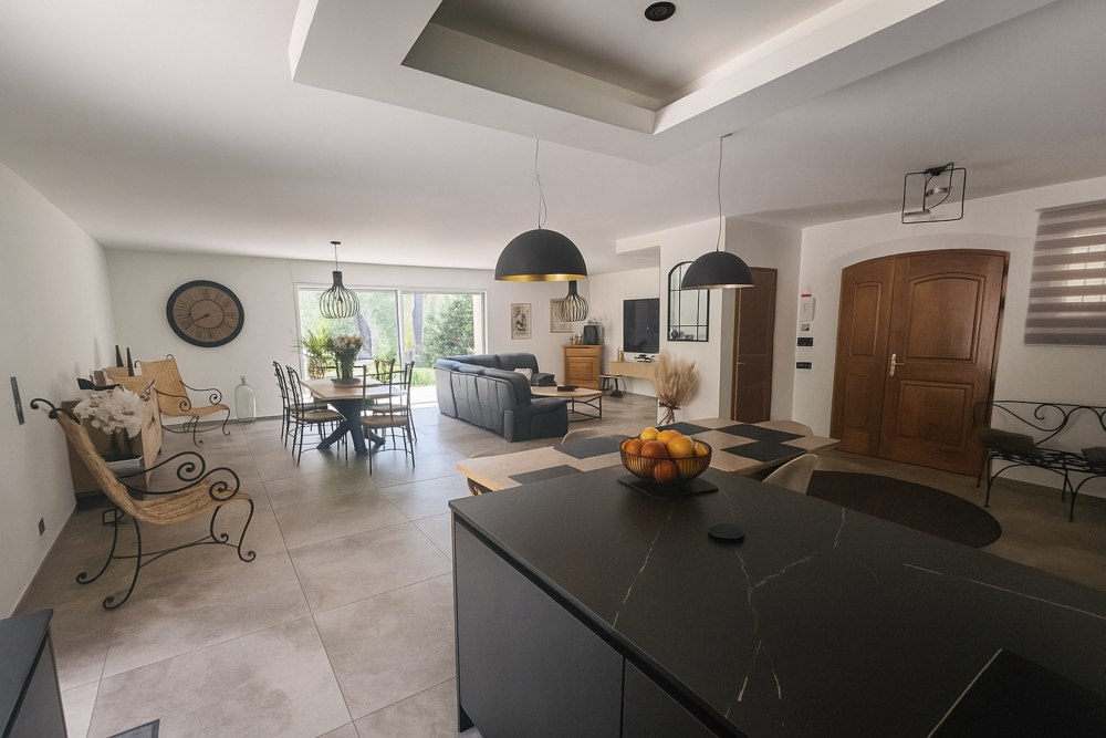 � vendre  Maison Solli�s-Toucas (83210)