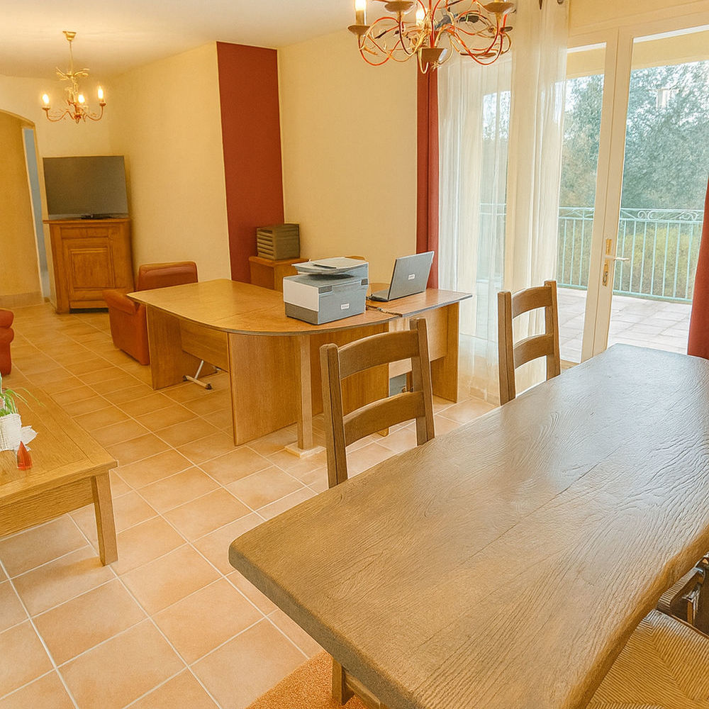 � vendre  Maison Besse-sur-Issole (83890)