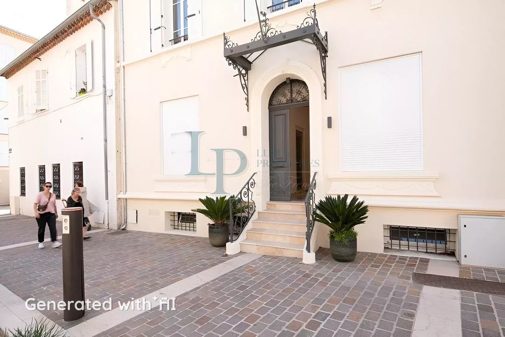 � vendre  H�tel Particulier Sainte-Maxime (83120)