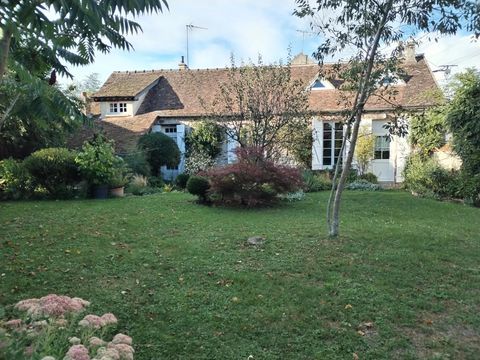   EXCLUSIVIT� - MAISON DE VILLAGE COUP DE C�UR DANS UN ENVIRONNEME Maison - 6 pi�ce(s) - 97 m�