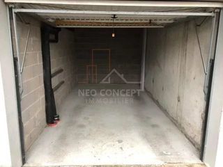 Parking / Garage � louer 