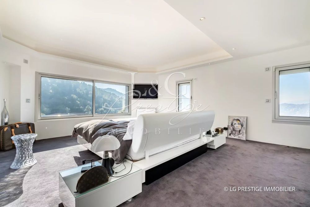 � vendre  Villa Mandelieu-la-Napoule (06210)