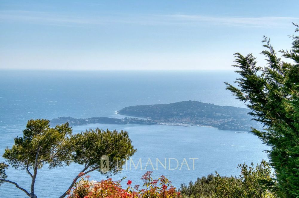 � vendre  Villa �ze (06360)