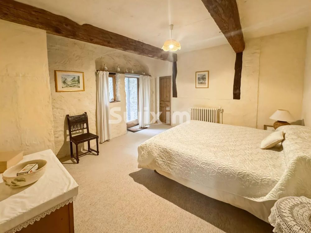 � vendre  Maison Sauzet (26740)