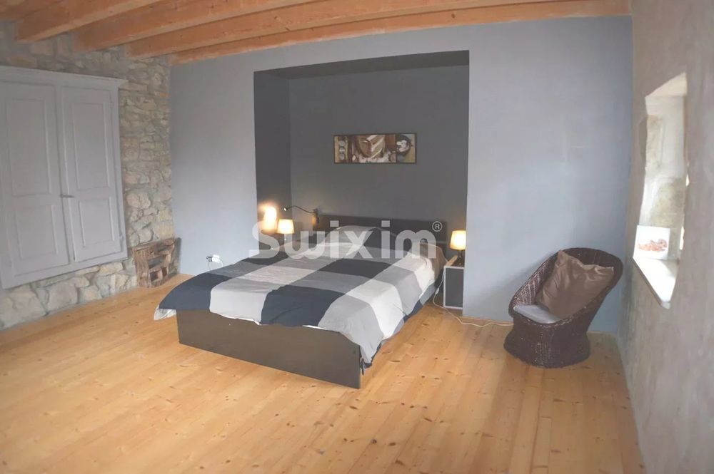 � vendre  Maison Les Rousses (39220)