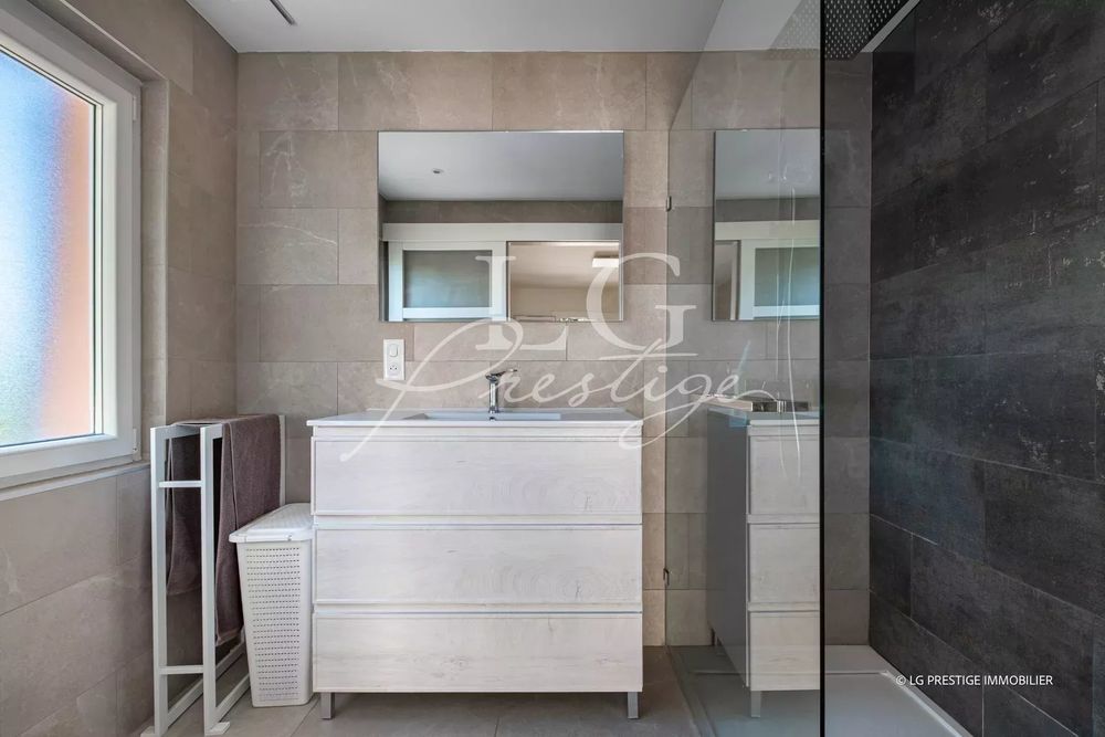 � vendre  Maison Les Adrets-de-l'Est�rel (83600)