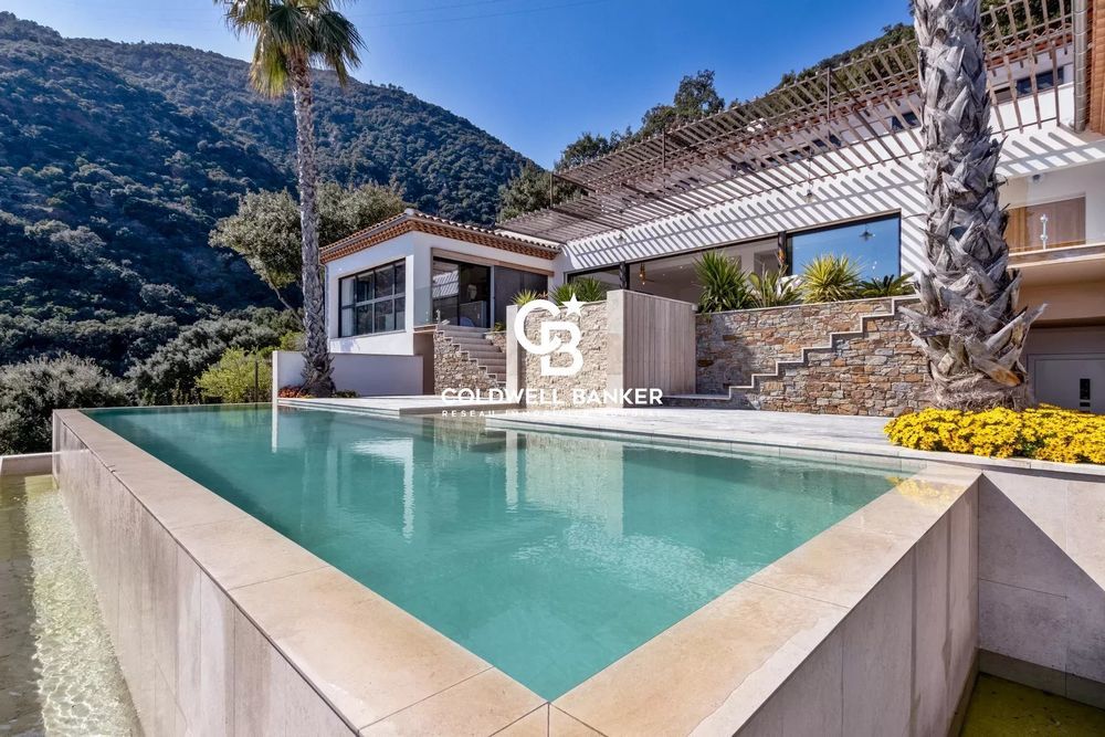 � vendre  Villa Cavalaire-sur-Mer (83240)