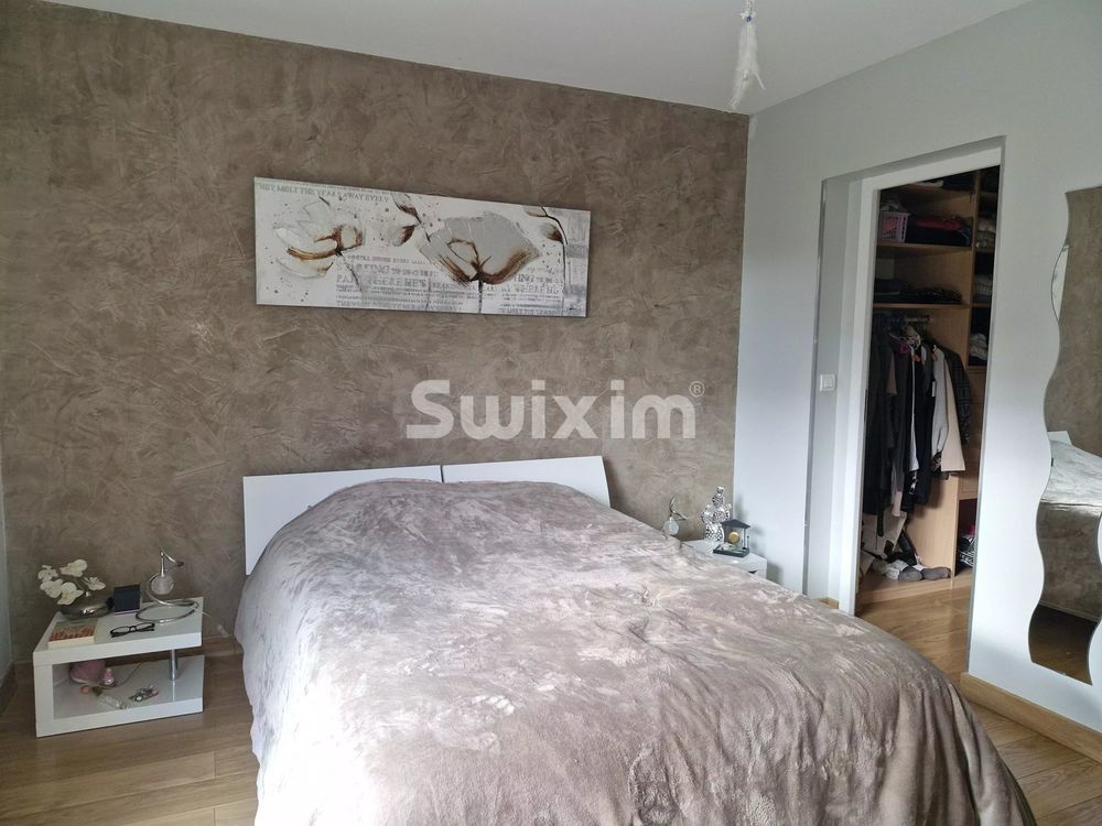 � vendre  Maison Filli�re (74570)