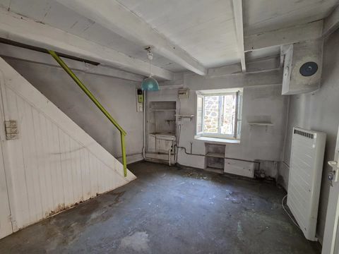   Maison de Village Appartement - 2 pi�ce(s) - 27 m�